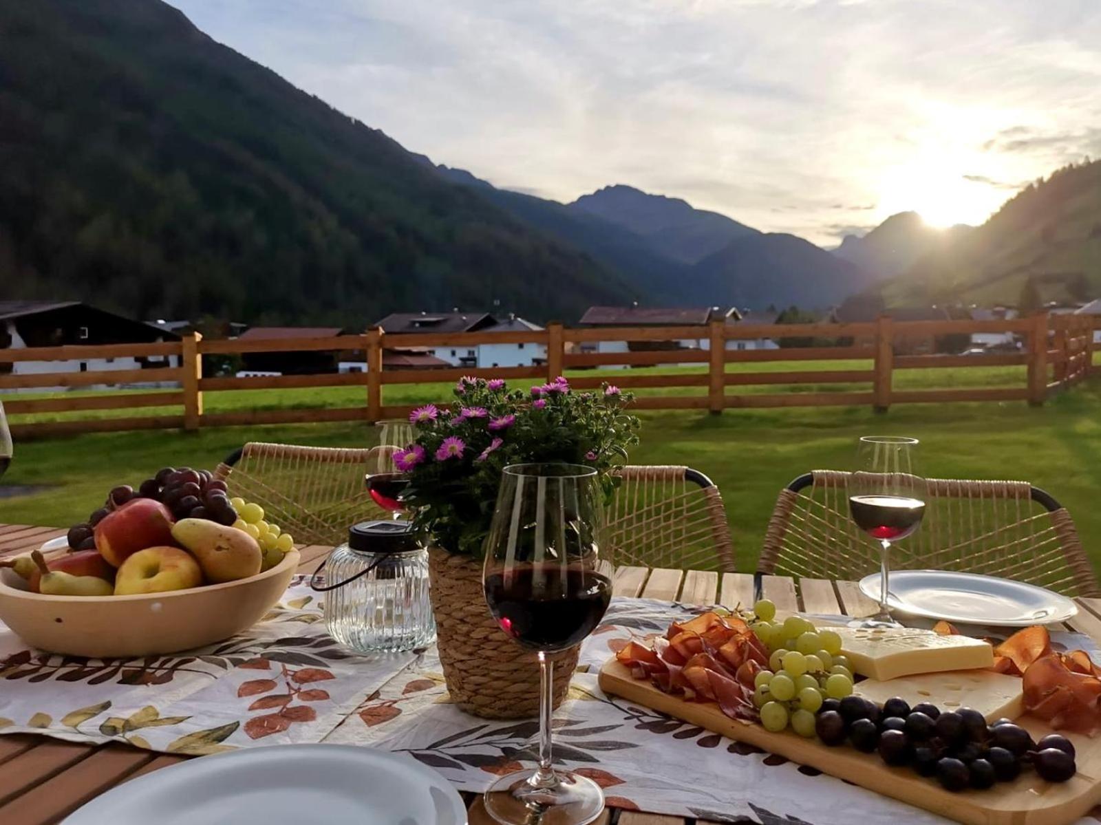 Tyrol Purelife Lodges Sankt Jakob in Defereggen Dış mekan fotoğraf