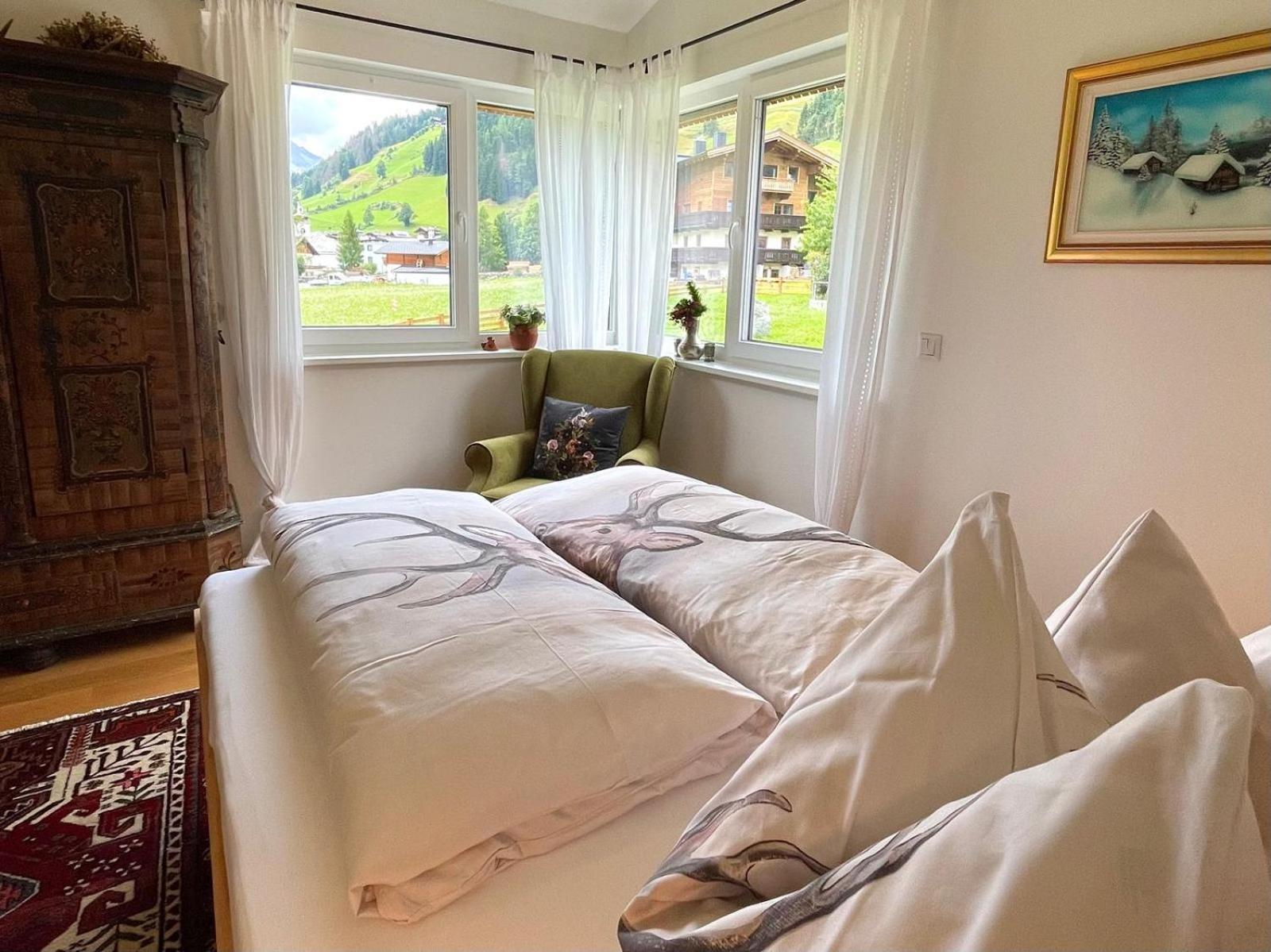 Tyrol Purelife Lodges Sankt Jakob in Defereggen Oda fotoğraf