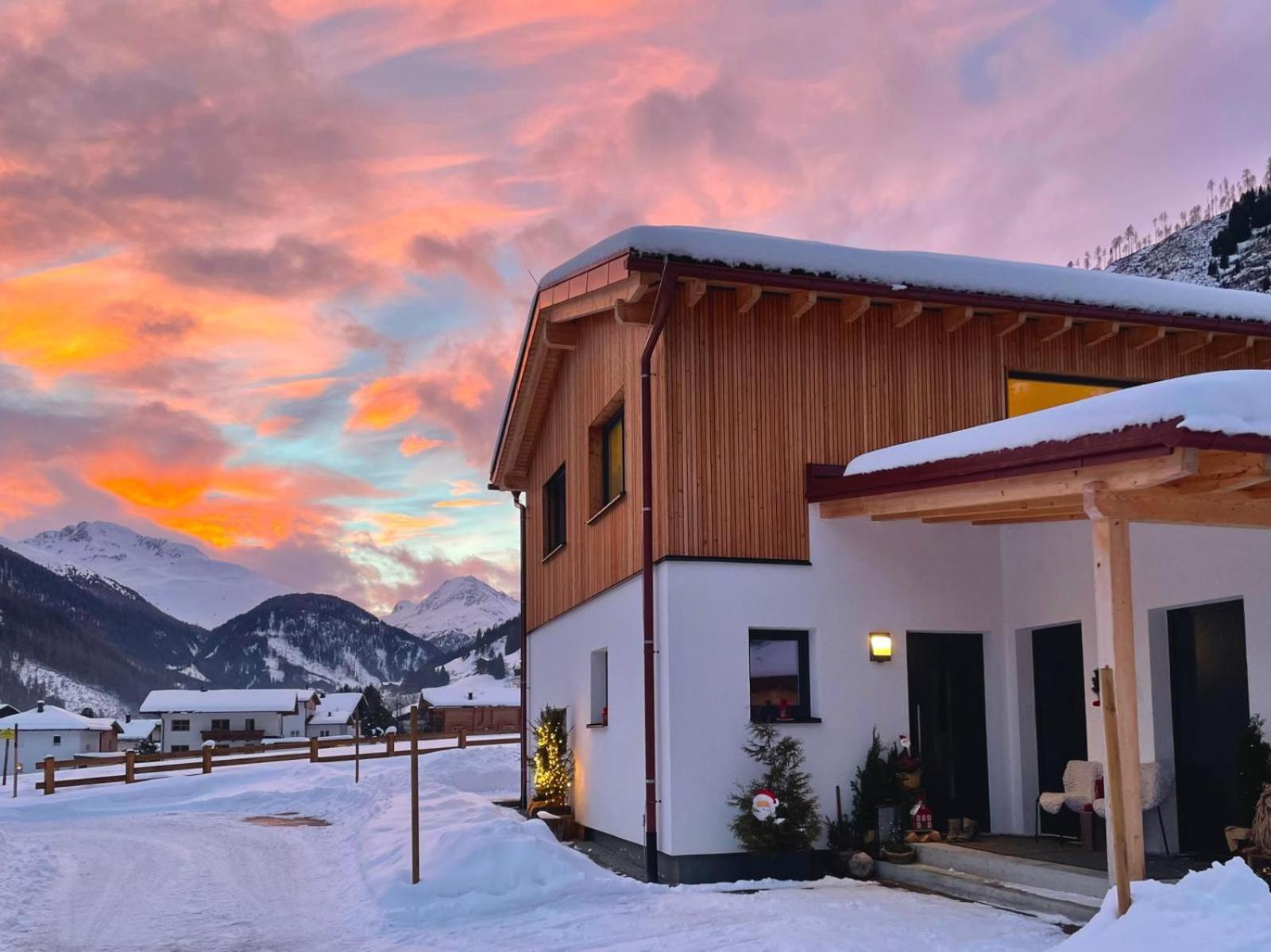 Tyrol Purelife Lodges Sankt Jakob in Defereggen Dış mekan fotoğraf